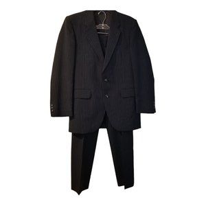 Edgeworth Women's Blue Pinstriped 2 PC Jacket and Pants Size Unknown Made in USA